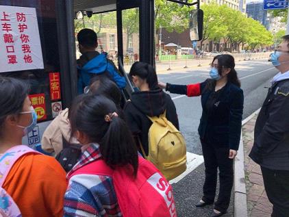 復(fù)學(xué)進(jìn)行時 || 景德鎮(zhèn)公交、鷹潭公交開通復(fù)學(xué)專線