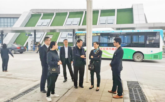 陳筱慧赴吉安長(zhǎng)運(yùn)、公交進(jìn)行財(cái)務(wù)檢查
