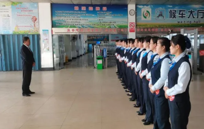 鷹潭長運(yùn)舉辦第二屆站務(wù)技能競(jìng)賽