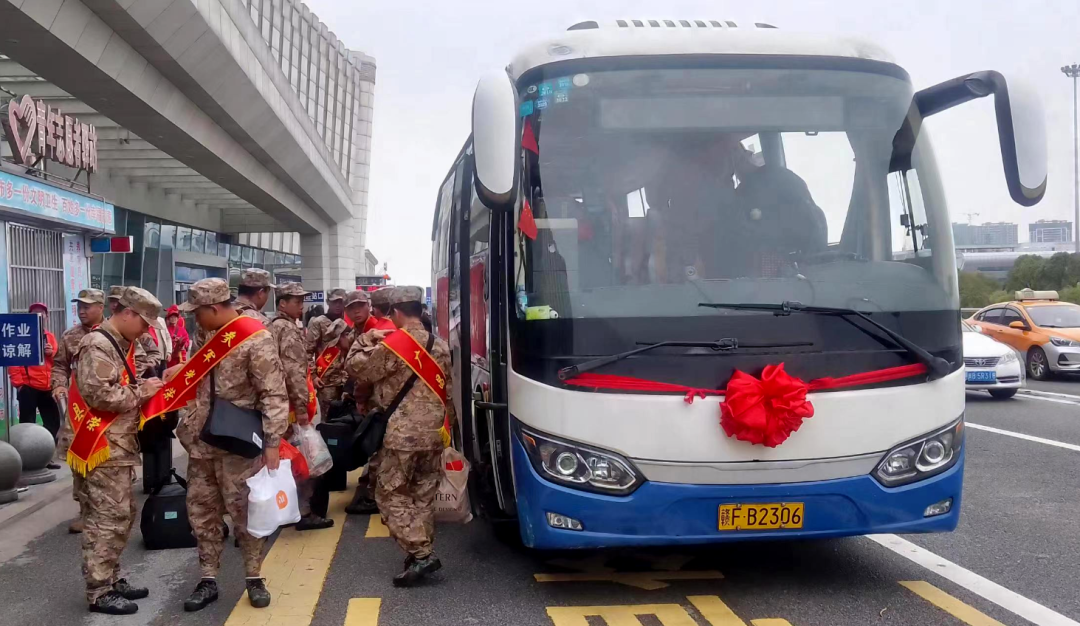 撫州長運:廣昌分公司全力做好春季新兵運輸保障任務