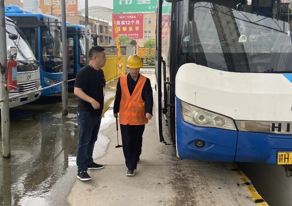 景德鎮(zhèn)長運(yùn)：多措并舉 開展“一速一帶”、“分心駕駛”整治活動(dòng)