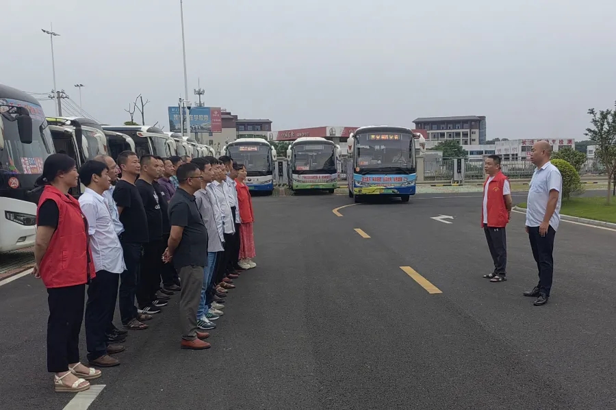 ??吉安長(zhǎng)運(yùn)：順利完成安?？h事業(yè)編考試運(yùn)輸保障任務(wù)