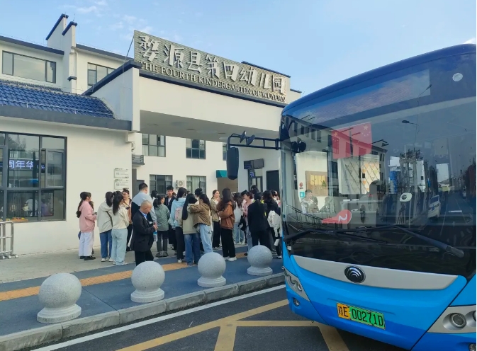 婺源公交:“定制公交”服務(wù)婺源茶校學(xué)子“實習(xí)路”