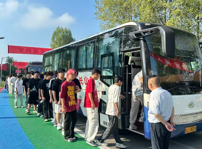 黃山長運(yùn)：為學(xué)生健康路護(hù)航
