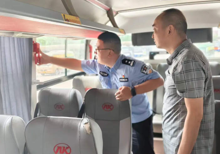 九江長運 雙措并舉護航國慶湖九城際公交出行