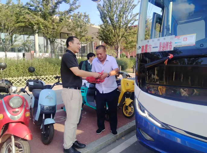 景德鎮(zhèn)長運(yùn) “能量包”暖心護(hù)航駕駛員