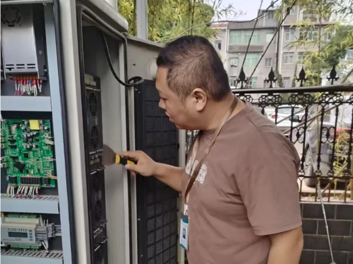 景德鎮(zhèn)長(zhǎng)運(yùn)：專項(xiàng)維護(hù)充電基礎(chǔ)設(shè)施