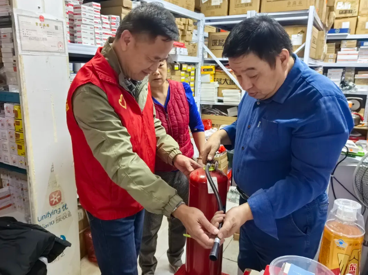 長運物業(yè) 開展消防安全宣傳活動