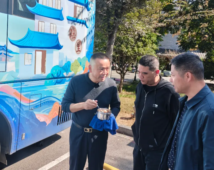 景德鎮(zhèn)長運(yùn)：突擊檢查 強(qiáng)化出行安全和服務(wù)質(zhì)量