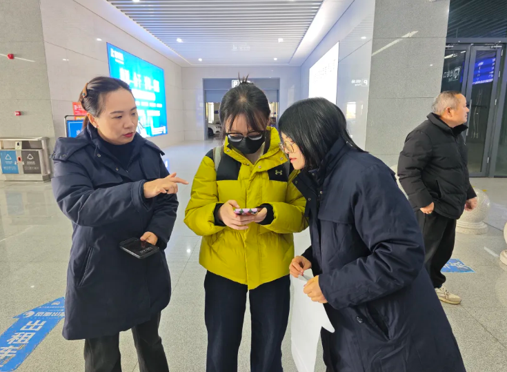 上饒汽運：開展高鐵站至白鶴洲景區(qū)觀鳥線線下宣傳